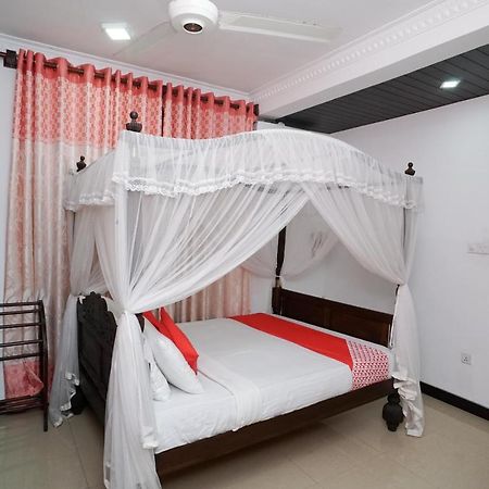 Shirantha Hotel Galle Exterior foto